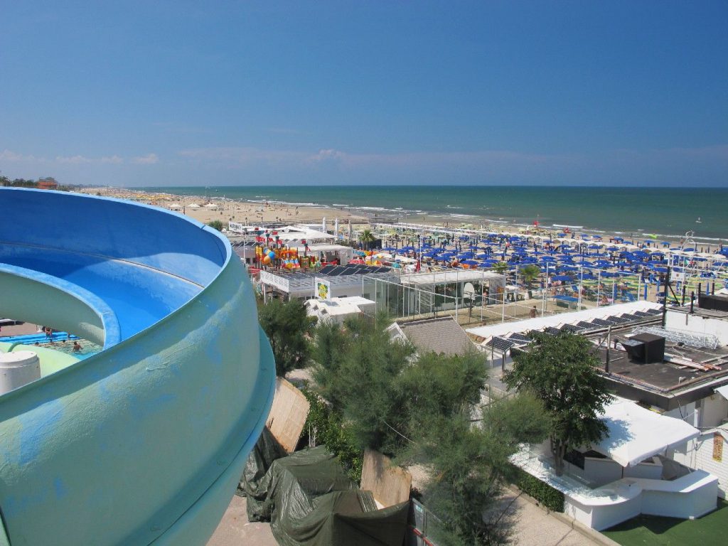 Piscines de Rimini, toboggans aquatiques