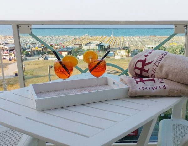 Camera balcone fronte mare Rimini